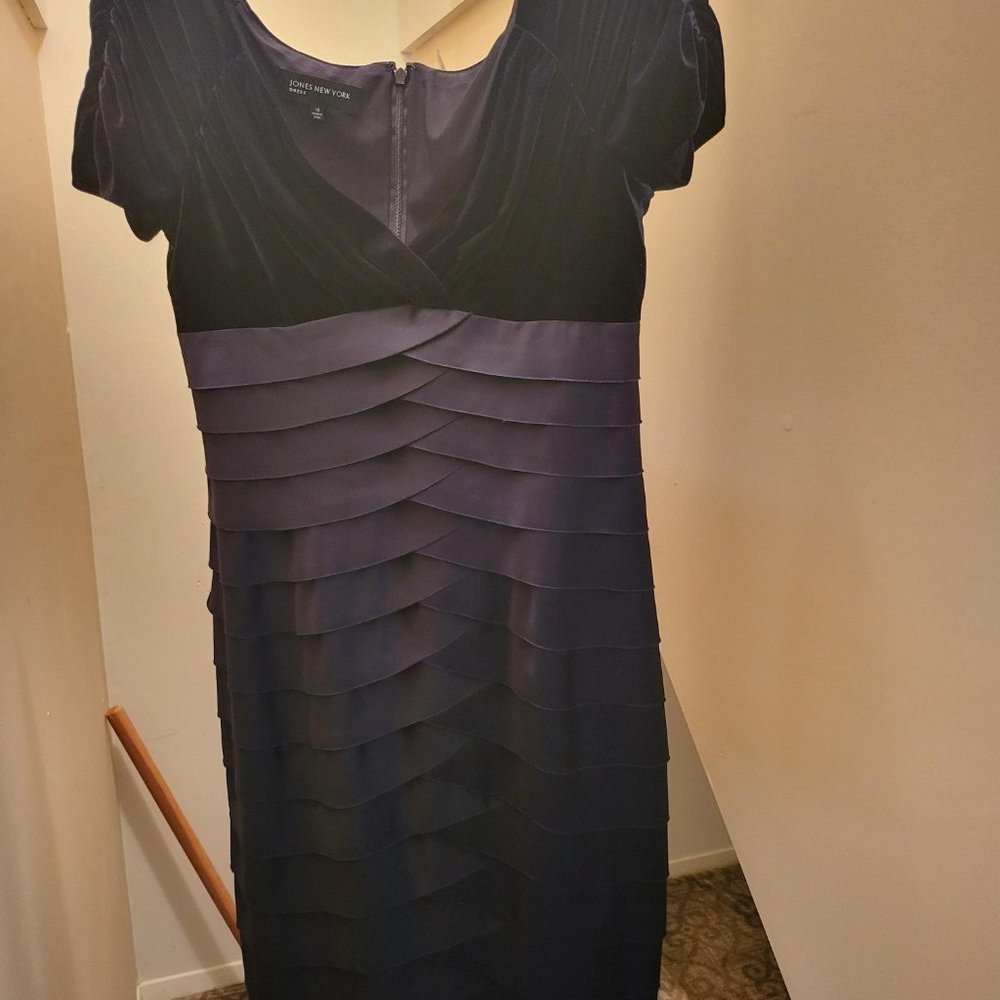 Jones New York purple dress